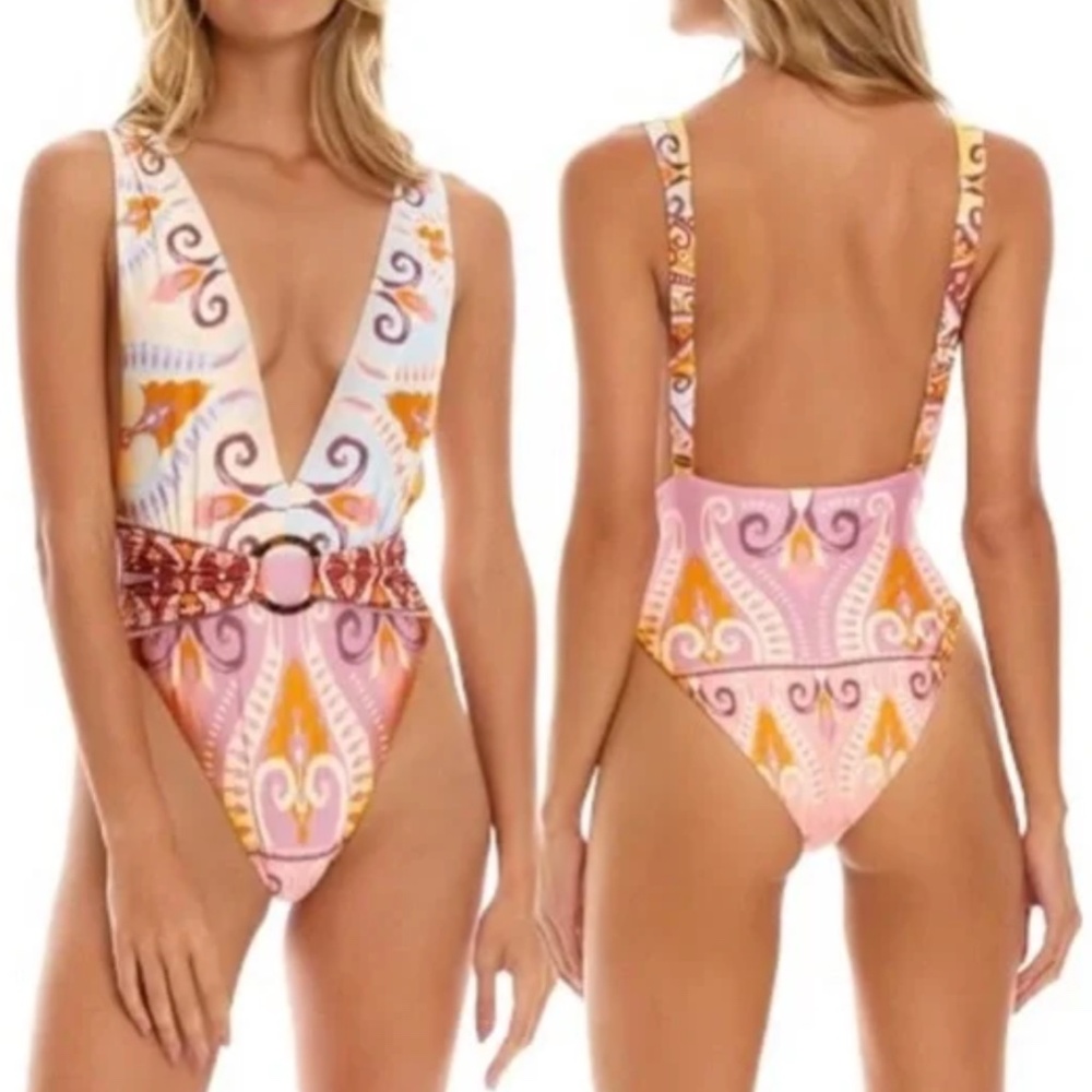 Agua Bendita Ina Leva One Piece Swimsuit, size M, New with tags.
